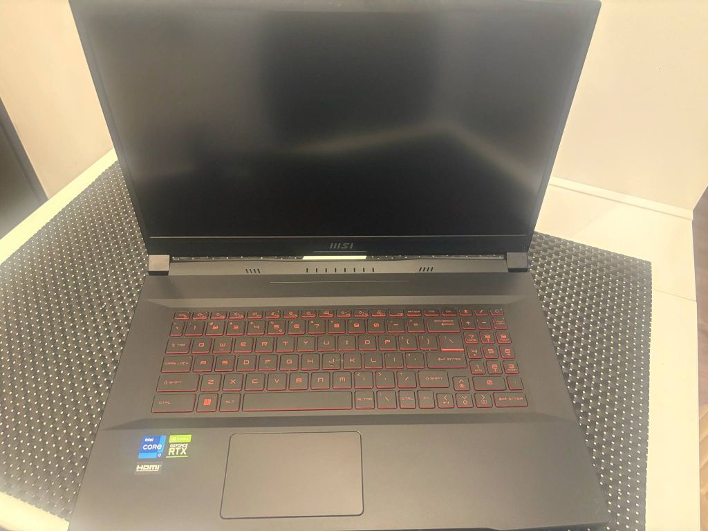 Laptop MSI Katana GF76 12UE Stan Jak Nowy