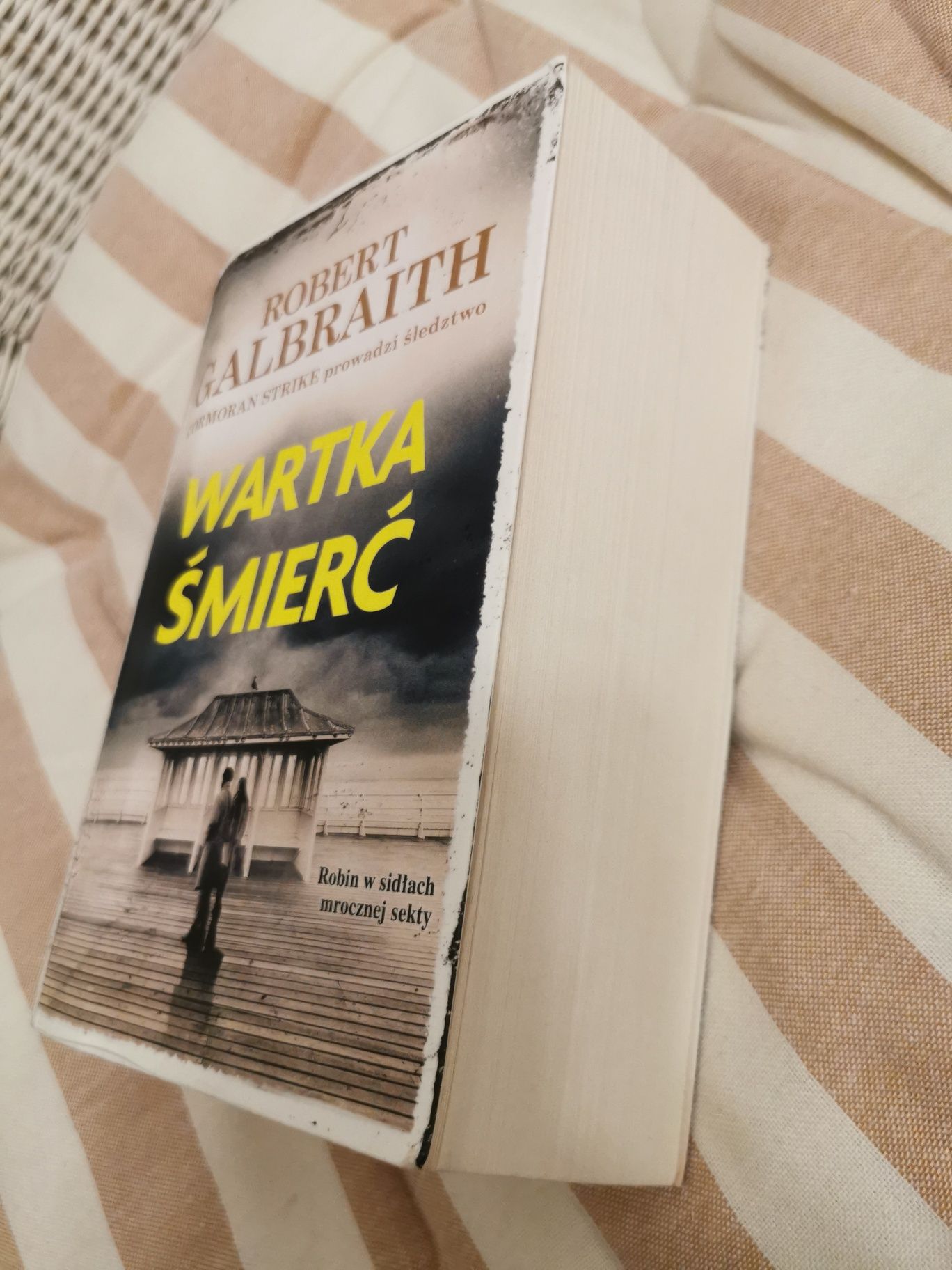 "Wartka śmierć" Robert Galbraith