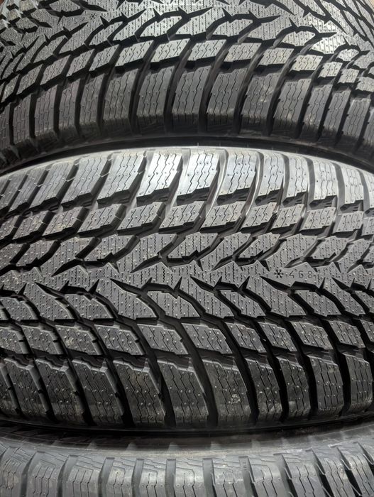 НОВА!!! Шини зимові 225 50 r 18 Nokian резина колеса gtyres