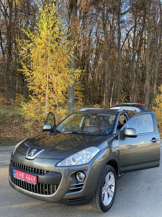 Peugeot 4007, 2010 рік