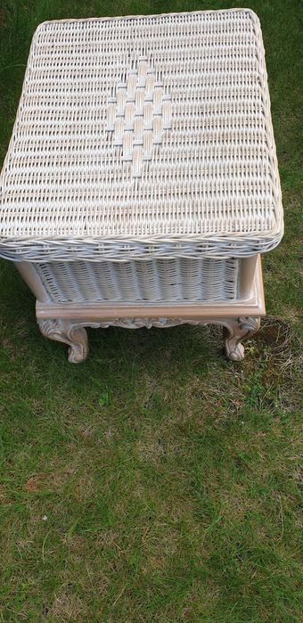 Szafka nocna w stylu Ludwikowskim