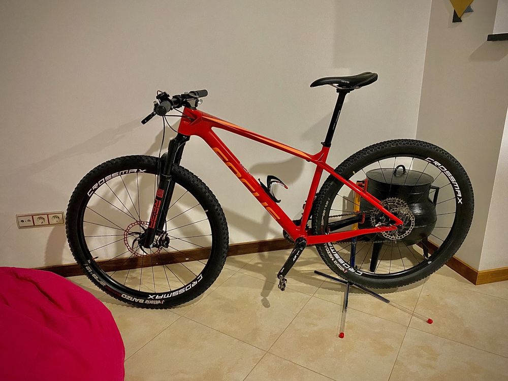 Bicicleta BTT FOCUS Raven 29