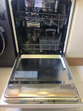 AEG Máquina lavar loiça