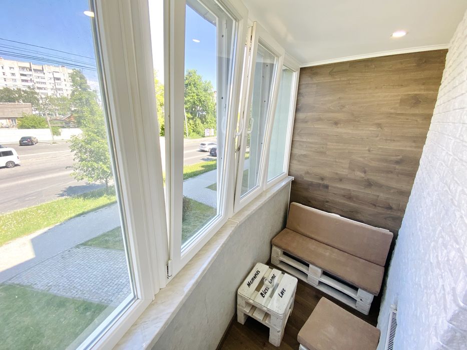 Трикімнатна квартира подобово SKY HOUSE. Безключовий доступ!