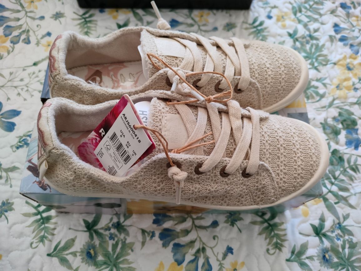 Sapatilhas Marca ROXY Novas