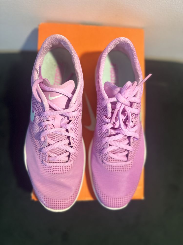 Buty sportowe damskie Nike Studio Trainer