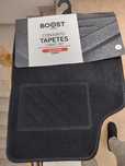 Tapetes (alcatifa) para carro, marca Boost
