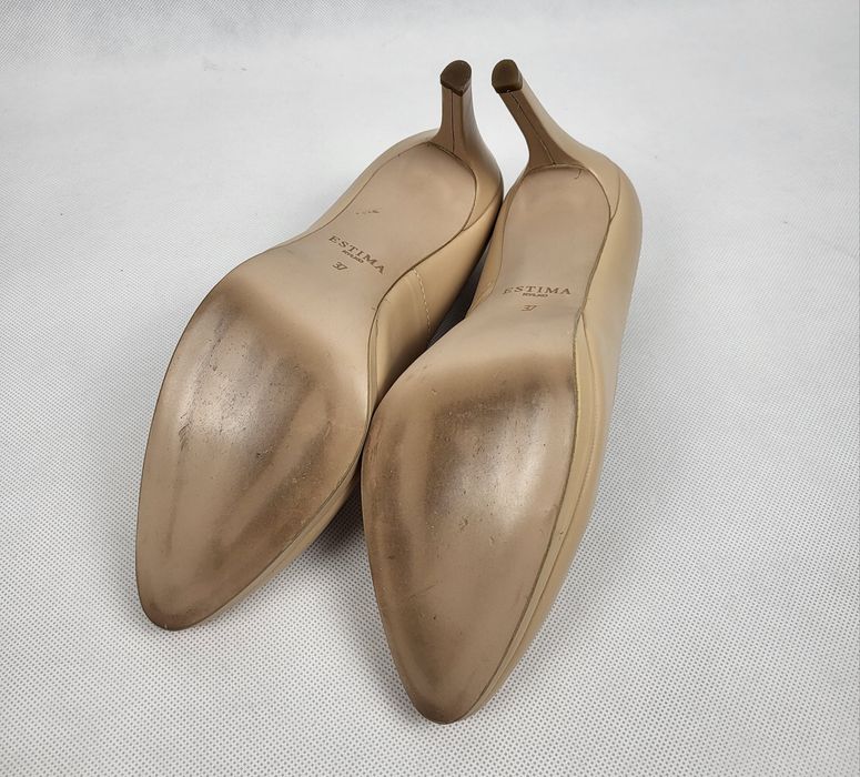 Beżowe czółenka na szpilce Ryłko Estima 37