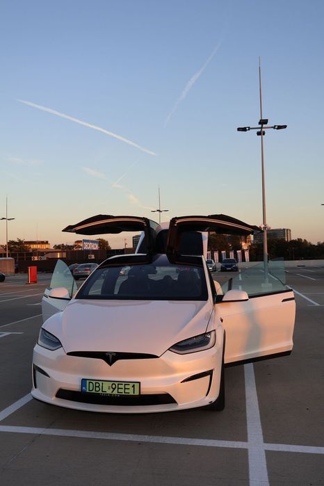 Tesla Model X Tesla Model X Long Range