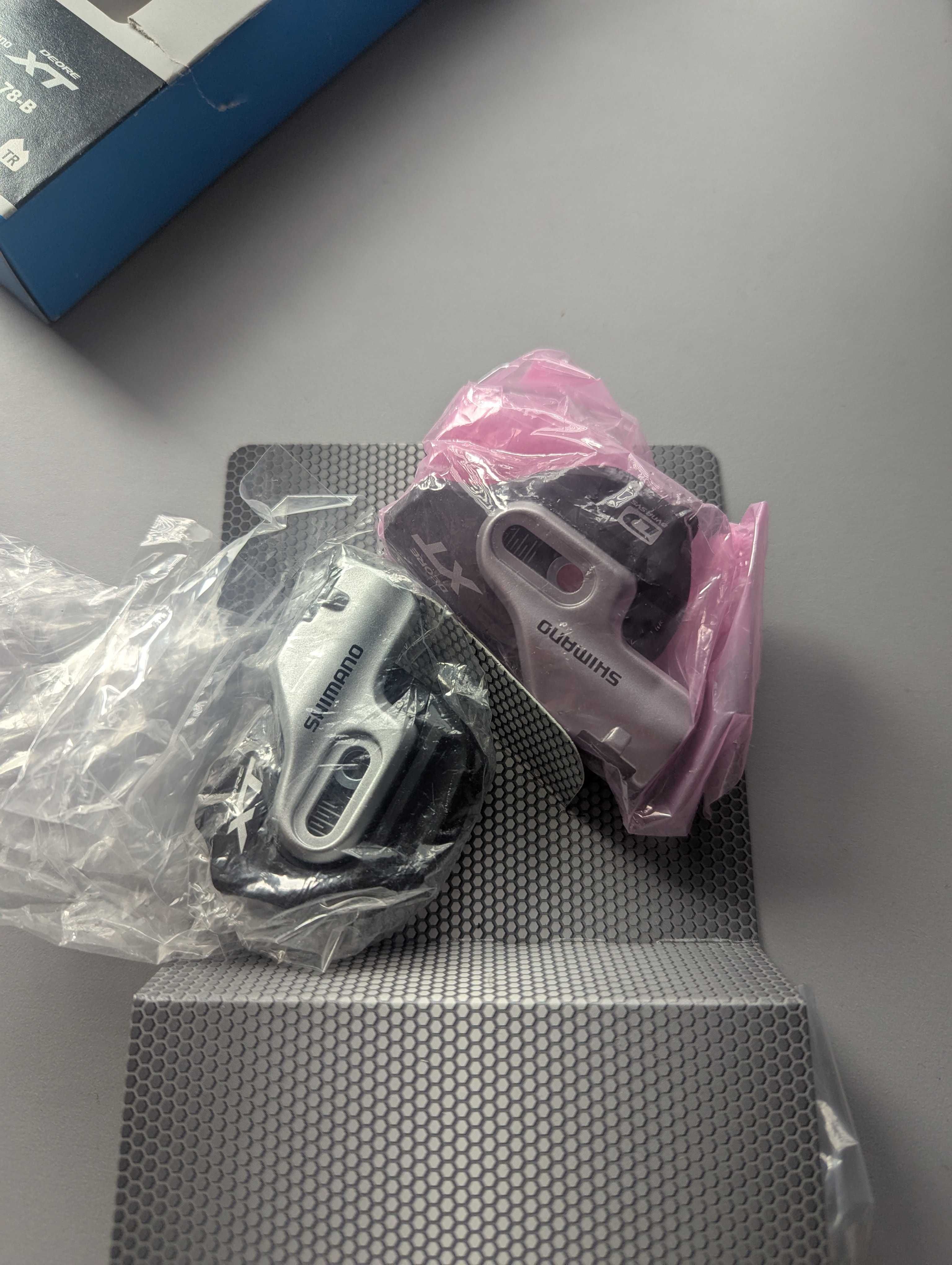 Adapter do manetek Shimano XT SM-SL78 I-Spec B