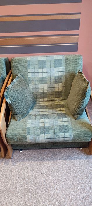 Sprzedam  dwa fotele rozkładane