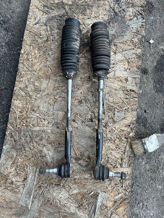 Рульова тяга з наконечніком dodge journey