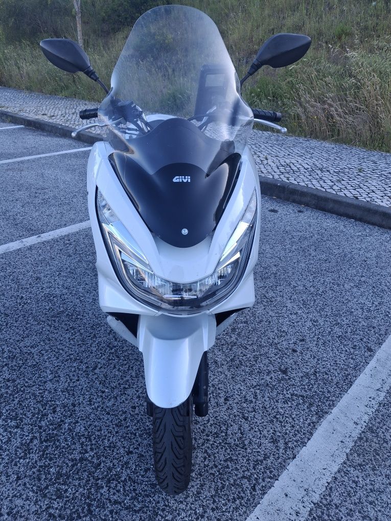 Pcx 125 cil  2014 ótimo  estado