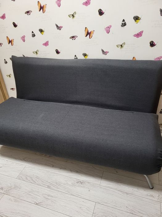Продам розкладний диван