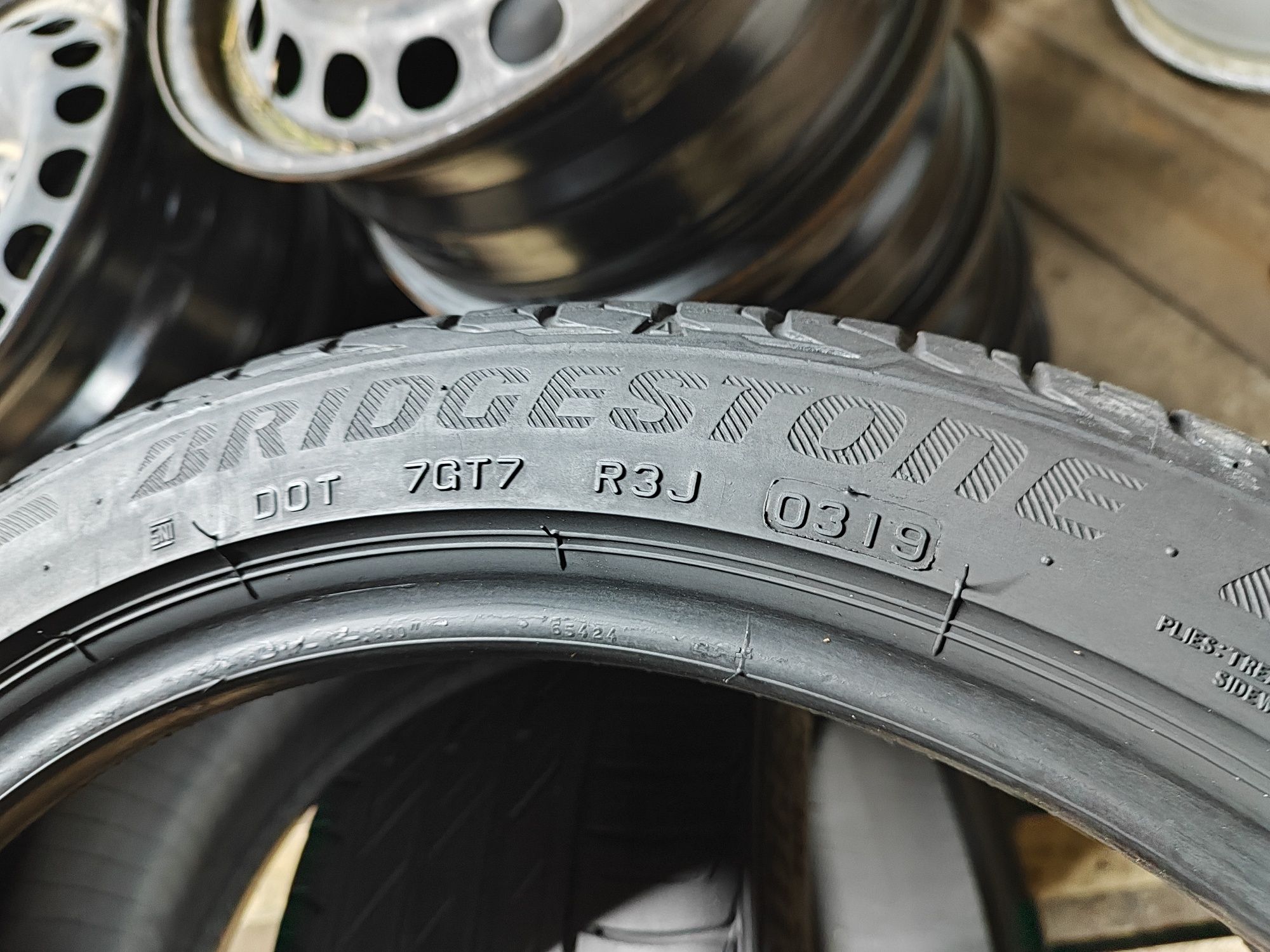 225 40 R18 Bridgestone Turanza T001 шини б.у Літо пара 2шт