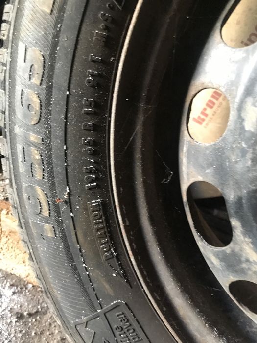 195/65R15 шини зима на дисках