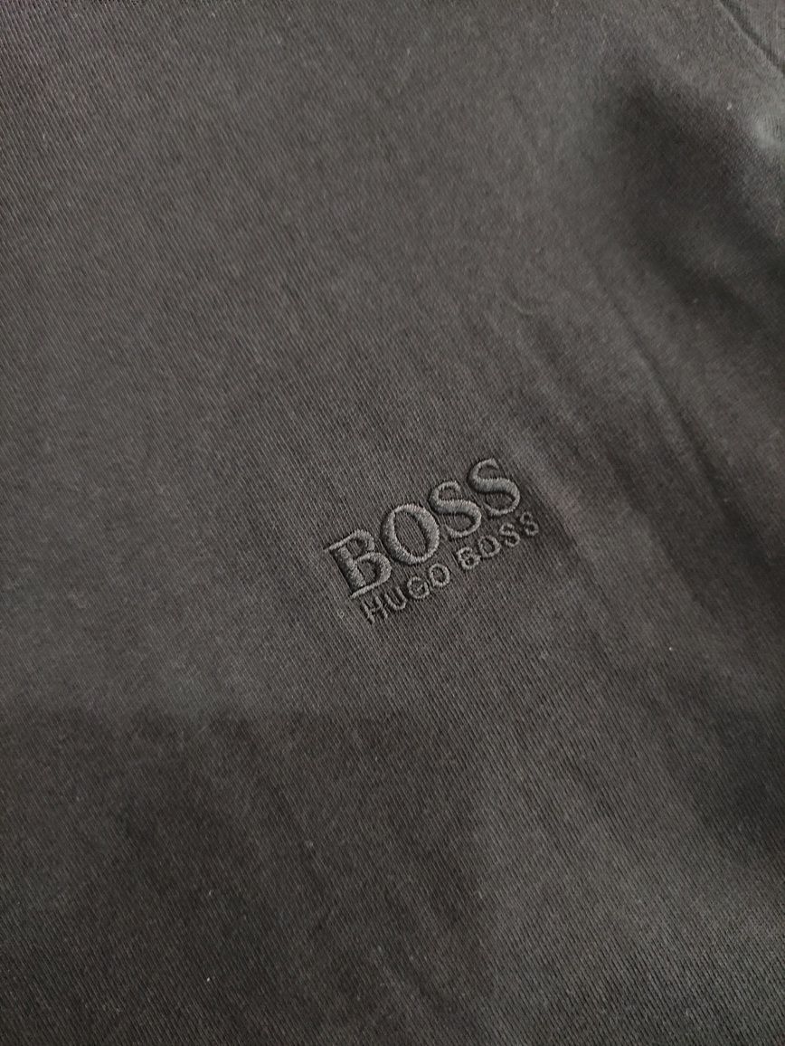 T-shirt Hugo Boss, nowy bez metki, rozmiar M, L, i XL