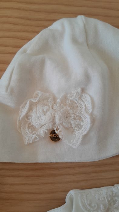 Piękny zestaw na chrzest Noeli r.74 – sukienka + buciki + czapeczka