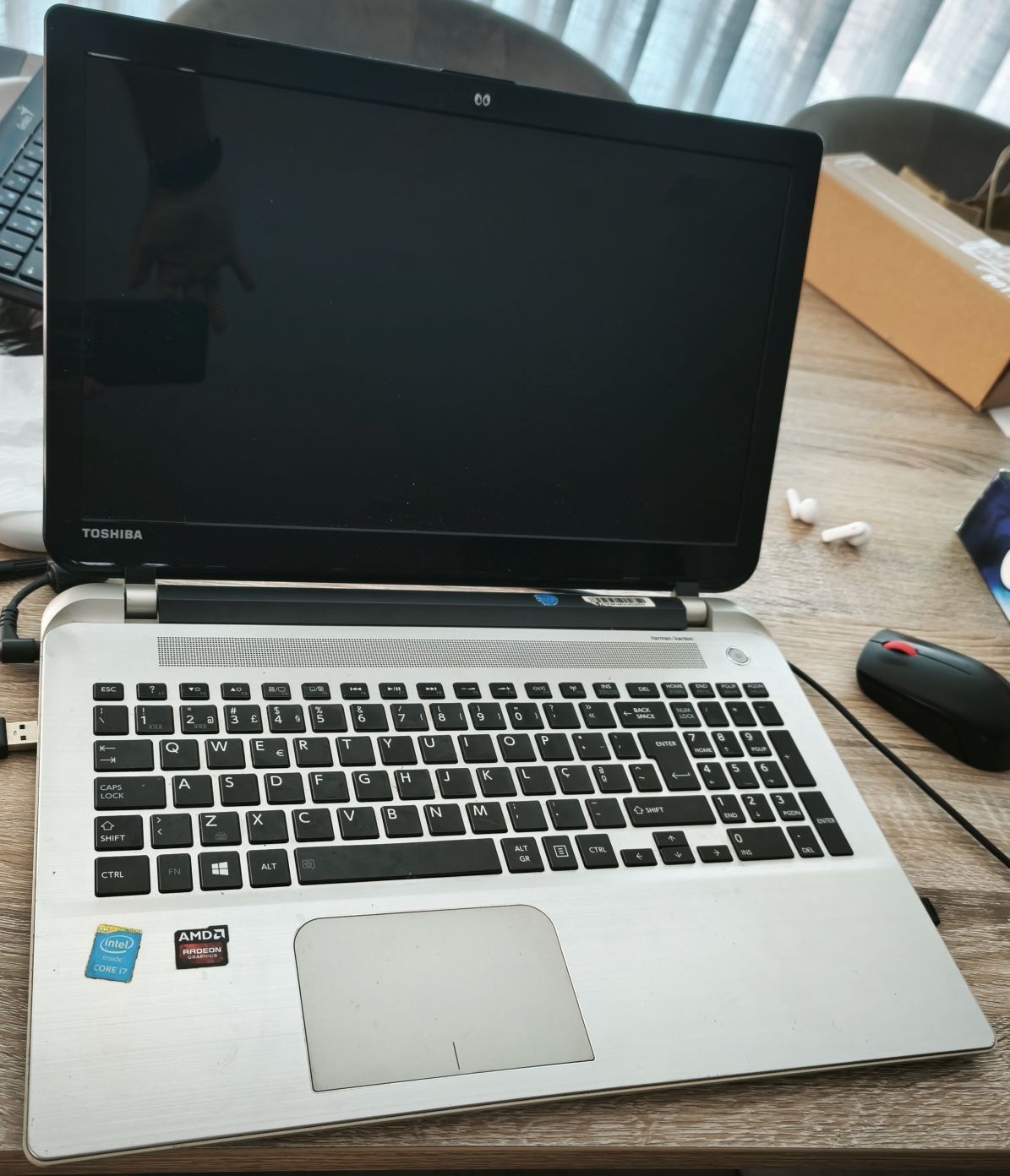 Portátil Toshiba Satellite S50-B Intel  i7 5500U/12 Gb RAM/ SSD 447GB