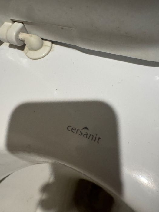 Продам тимчасовий унітаз для ремонту,дачі і т.д.і т.п.