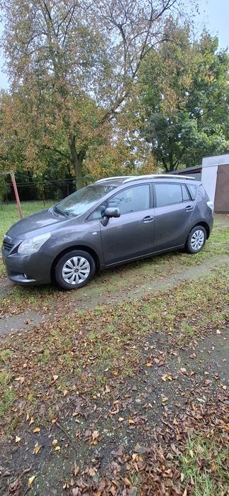 Toyota Verso 1.6 benz 2011 klima tempomat