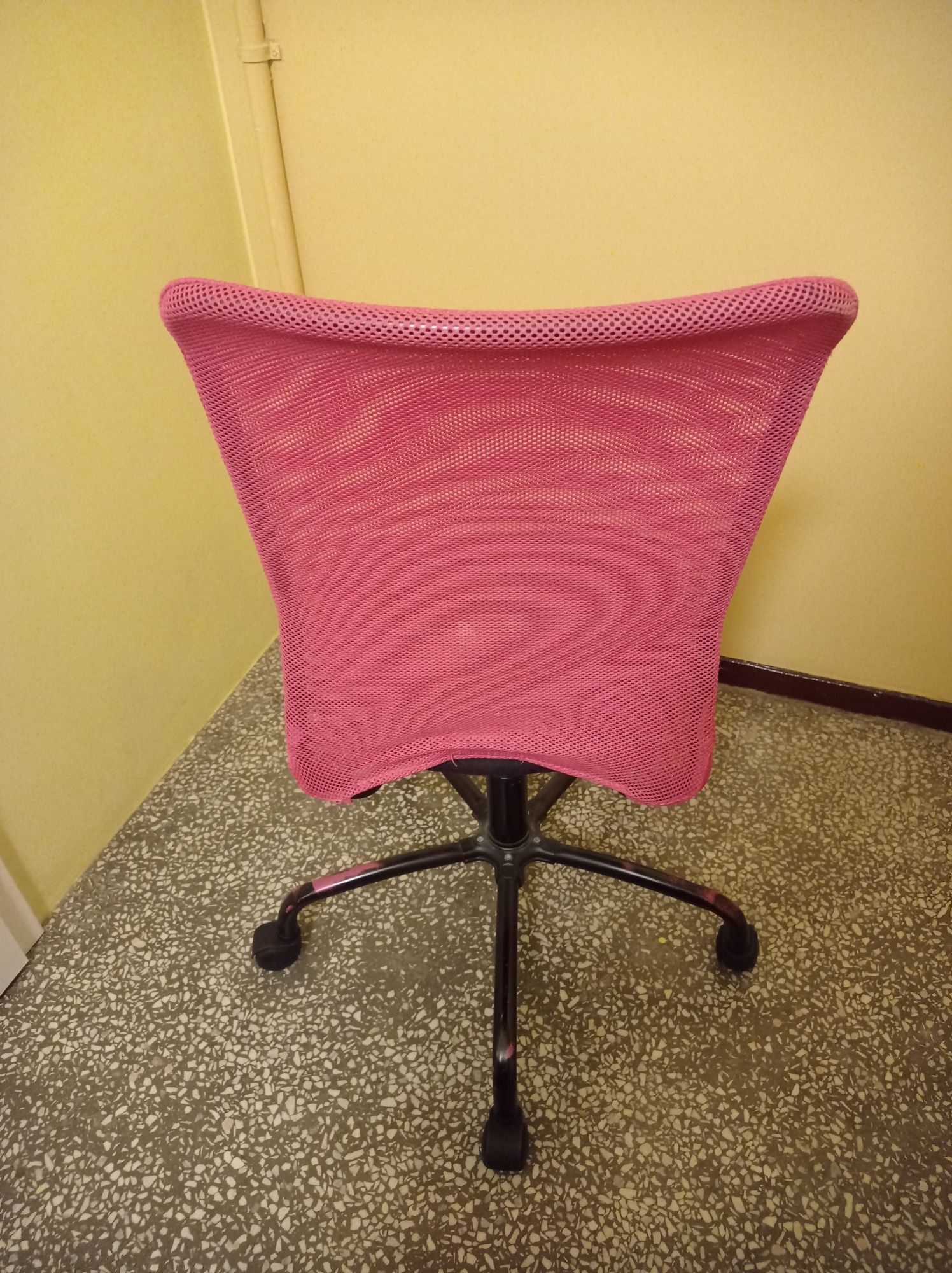Krzeslo obrotowe Ikea