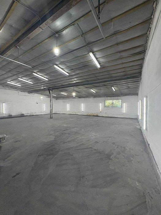 ₴  Оренда складського приміщення – 175 м², вул.Грунтова 1