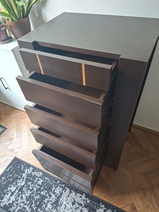 Szafka, komórka z szufladami