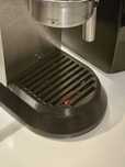 Tacka ociekacza DeLonghi dedica 685