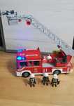 Wóz strażacki playmobil 9463 światło i dźwięk