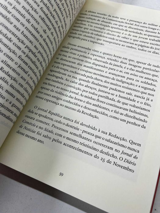 Livro - Quarenta (ctt editorial grátis)