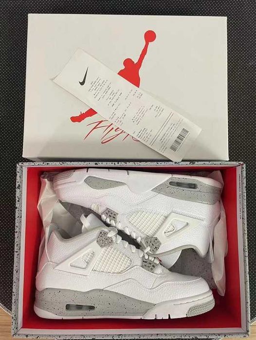 Buty meskie Mokasyny Jordan 4 retro White Oreo R.38