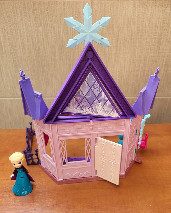 składany pałac, zamek, komnata Elsy, Frozen, Kraina Lodu Hasbro