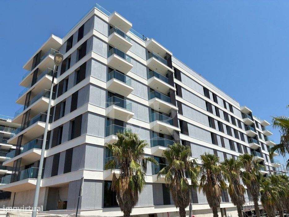 Apartamento T1 com varanda próximo da Praça de Espanha, Lisboa