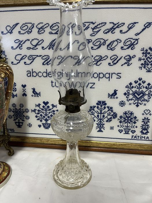 Candeeiro antigo a petroleo