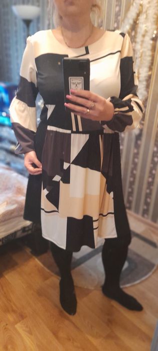 Платье НОВОЕ  48-50 р.