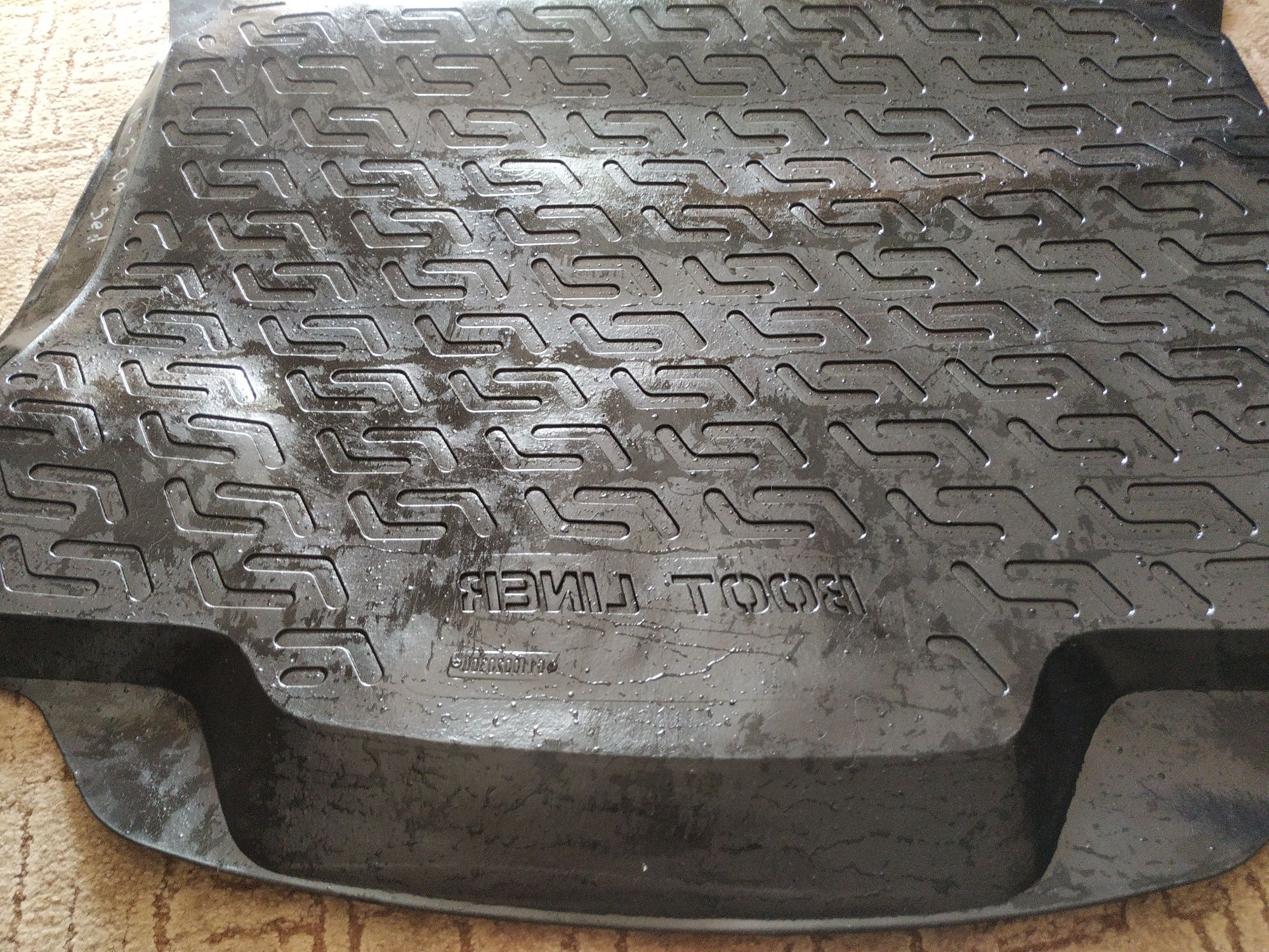 Коврик резиновый багажник Mazda 3 Bl 2009-2013 Поддон глубокий