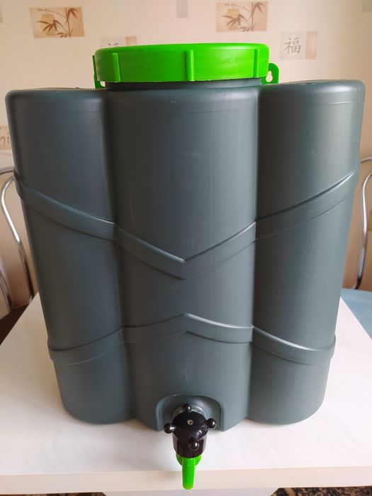 Рукомойник/бак для воды/контейнер 20 литров