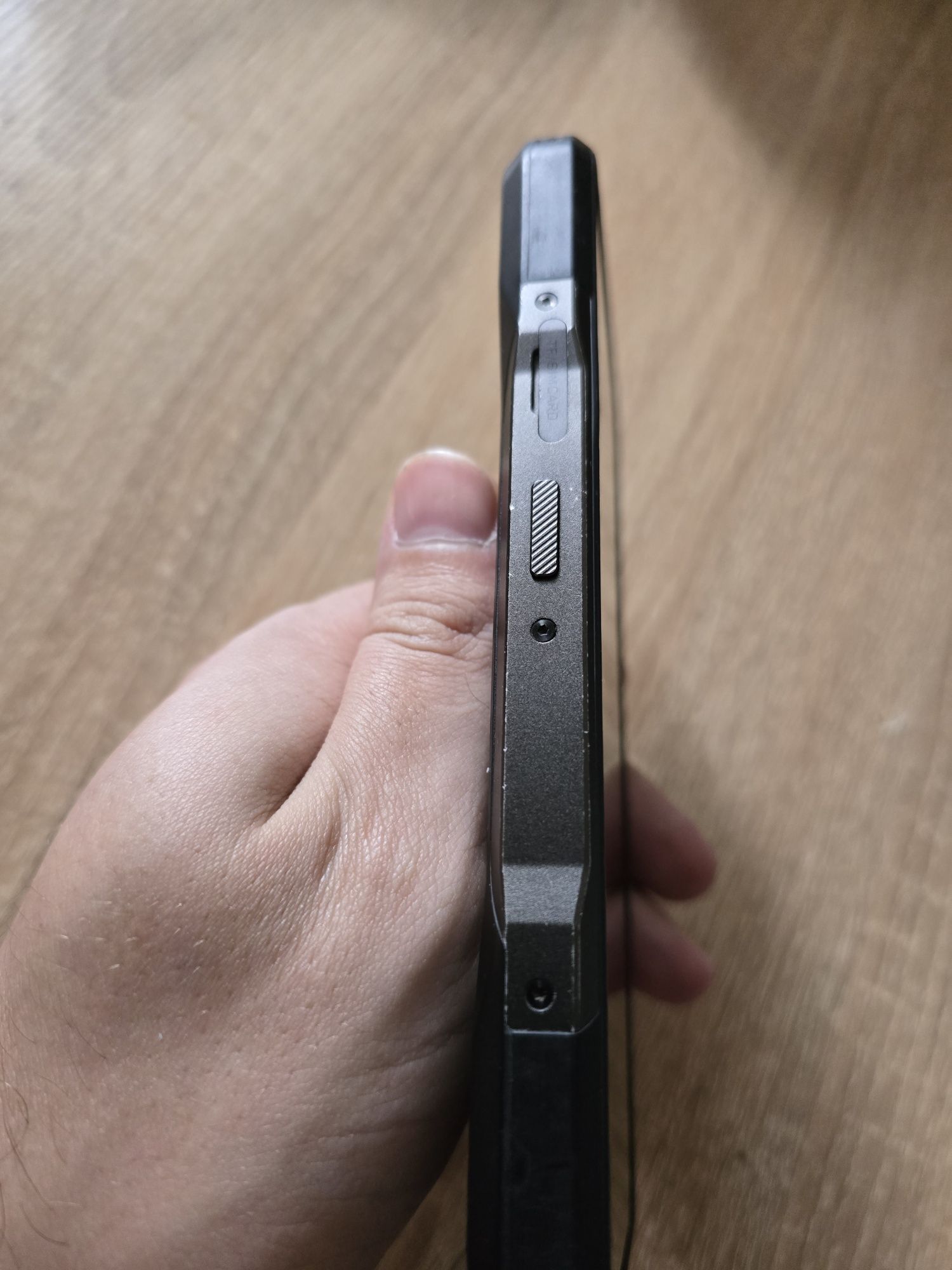 Противоударный Doogee v20 8/256gb