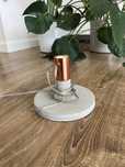Lampa industrial industrialna szara beton betonowa