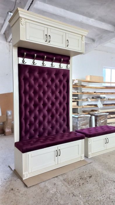 Передпокій з масиву дерева