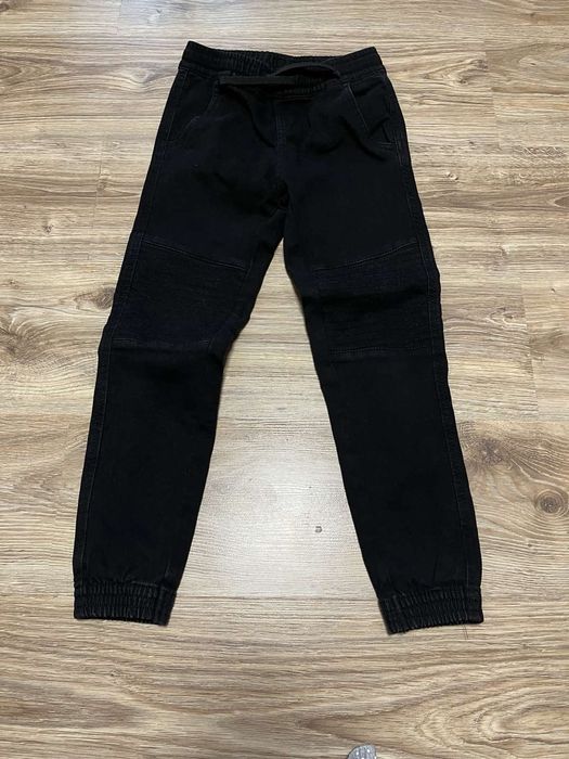 Zara джинси розмір 8-9