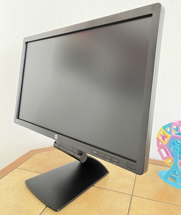 Монітор HP z23i / 23 дюйми / AH - IPS матриця / Full HD
