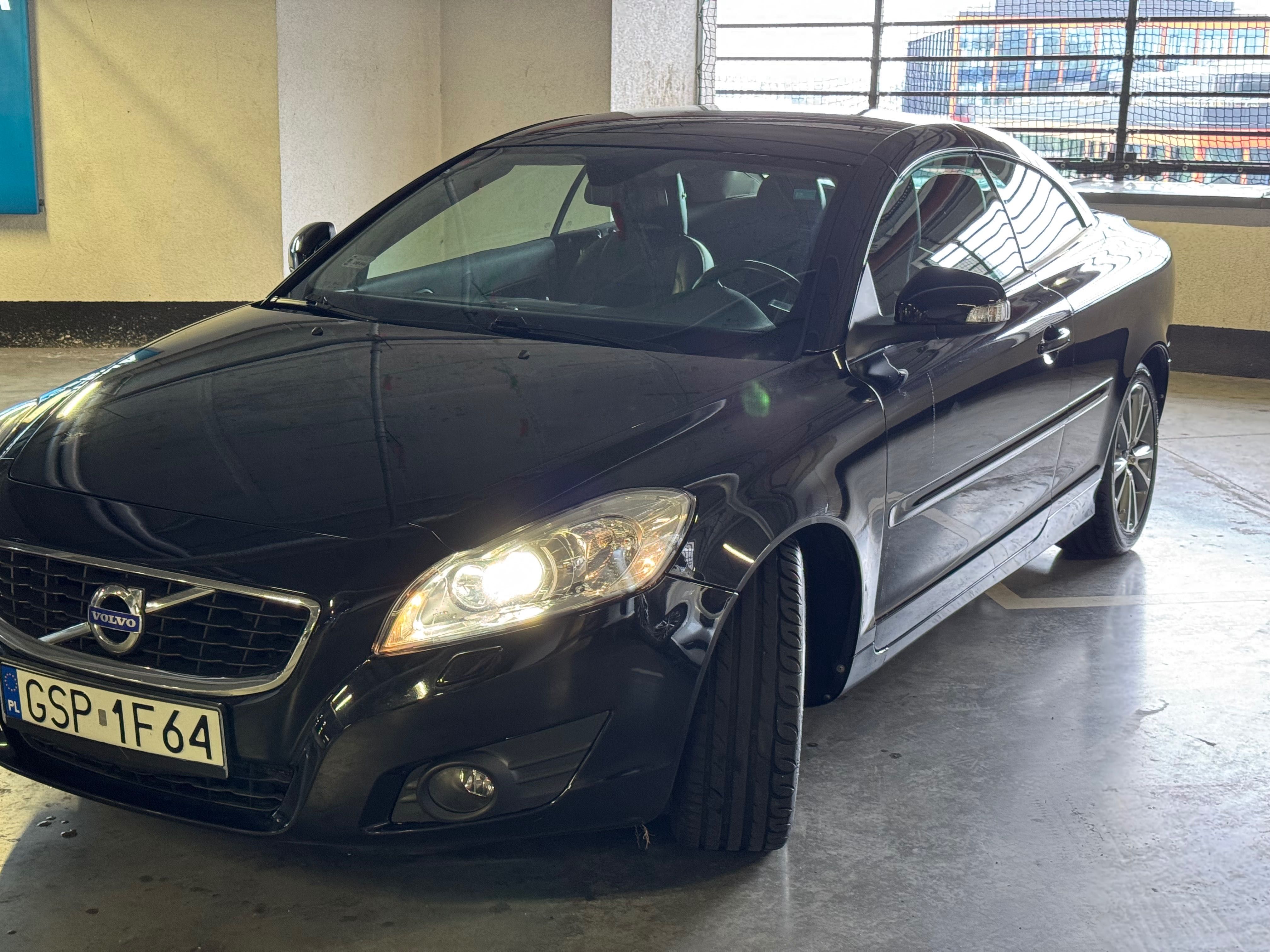 Cabrio Volvo C70 2.0 diesel Automat