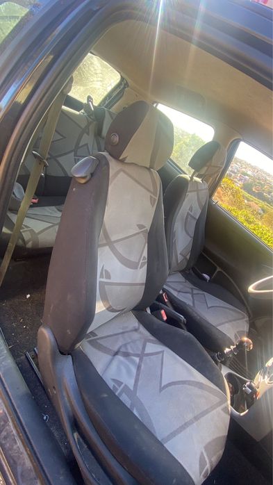 Vende-se fiat punto avariado