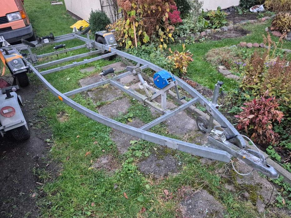 Przyczepa podłodziowa lekka