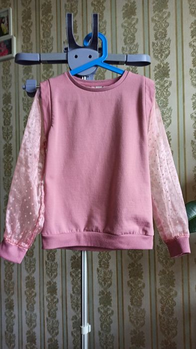 Джемпер,кофточка,свитшот Tu 9-10 лет,Sinsey 9-10 лет.