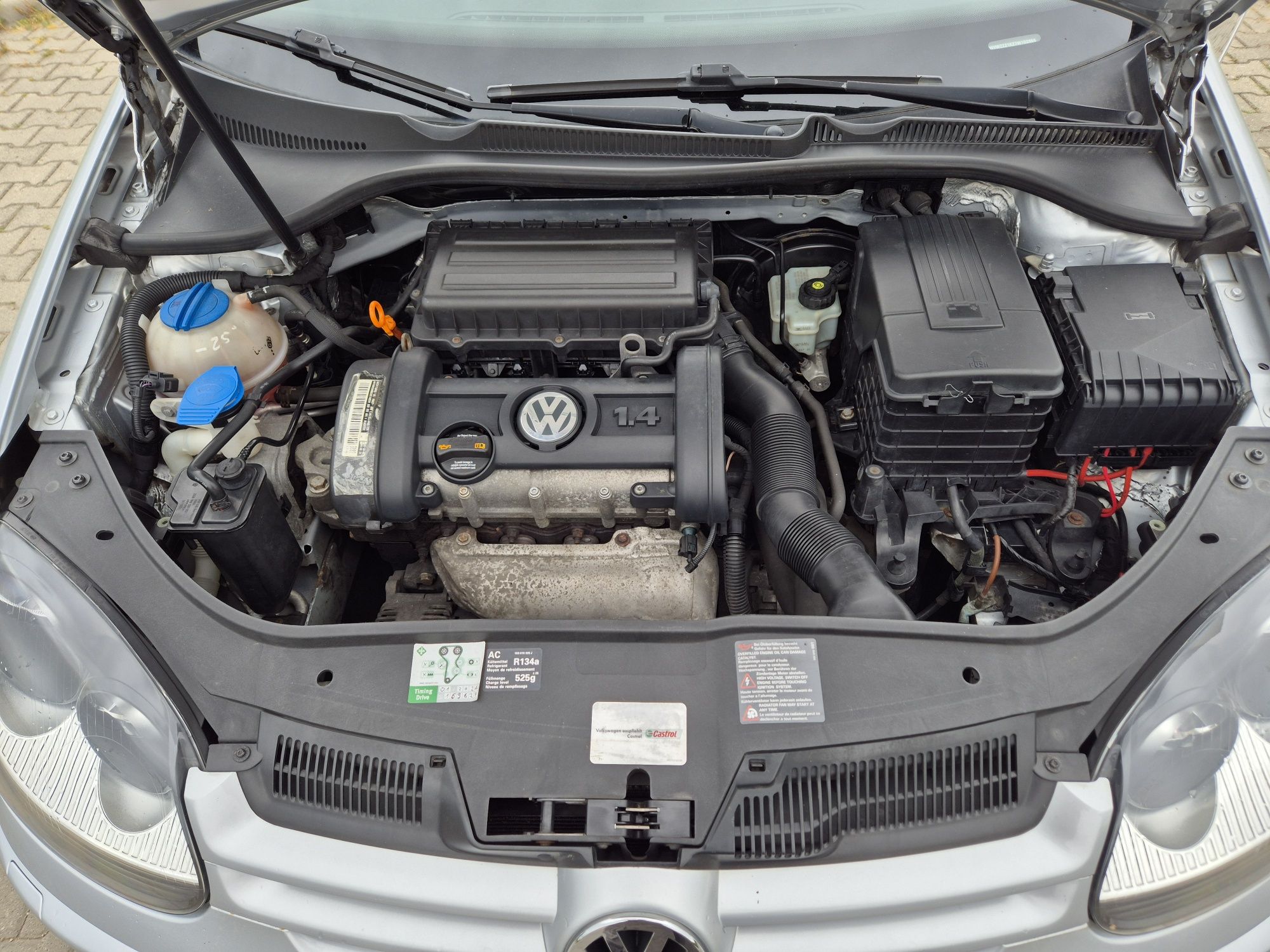 Sprzedam VW Golf 5 1.4mpi