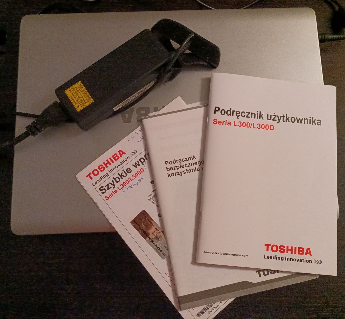 Laptop TOSHIBA Satellite L300