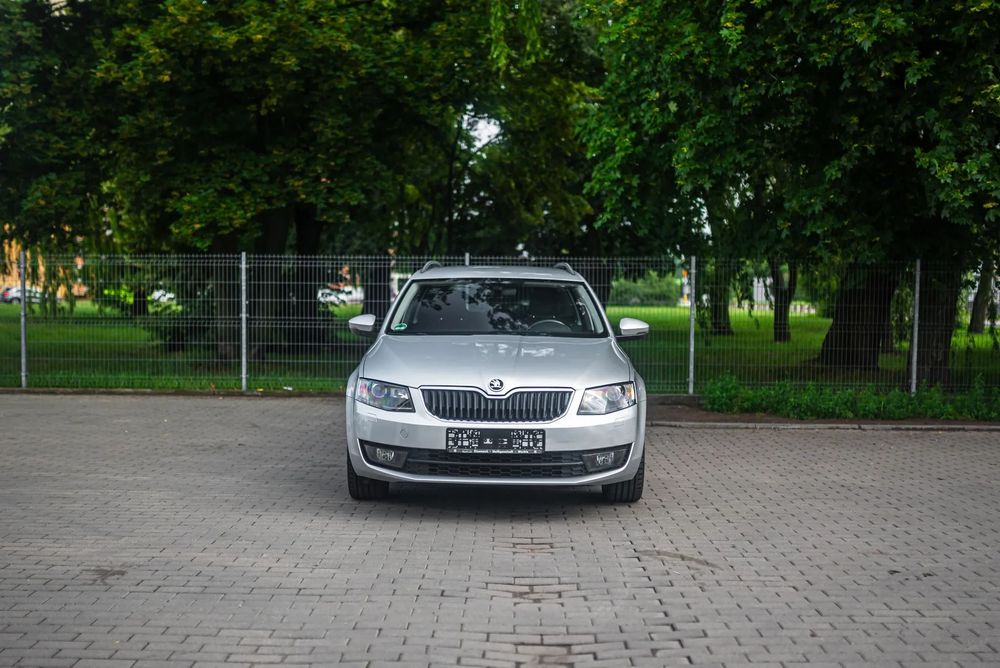 Skoda Octavia Grenn Tec Joy BEZWYPADKOWY 1,4i 150KM -z GWARANCJĄ -Bardzo Zadbany !!!